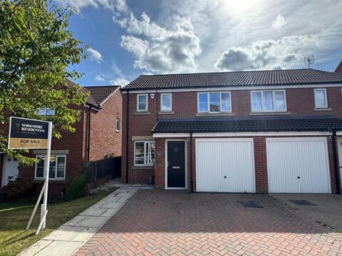 Seven Hill Way, Morley, Leeds