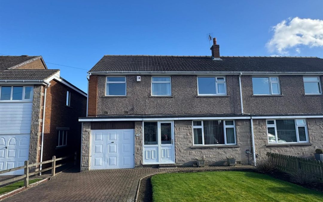 Healey Wood Road, Brighouse