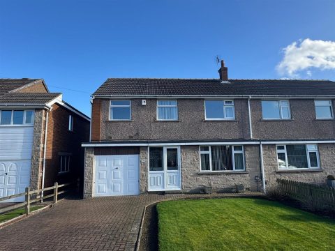 Healey Wood Road, Brighouse