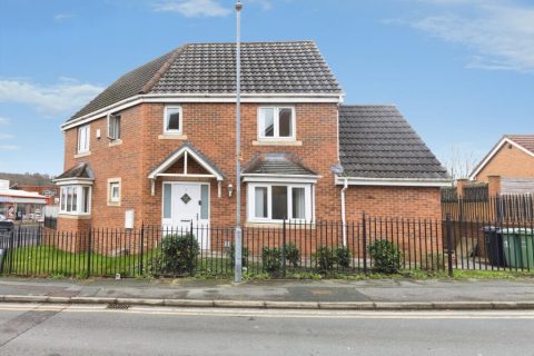 Manor Park Road, Cleckheaton