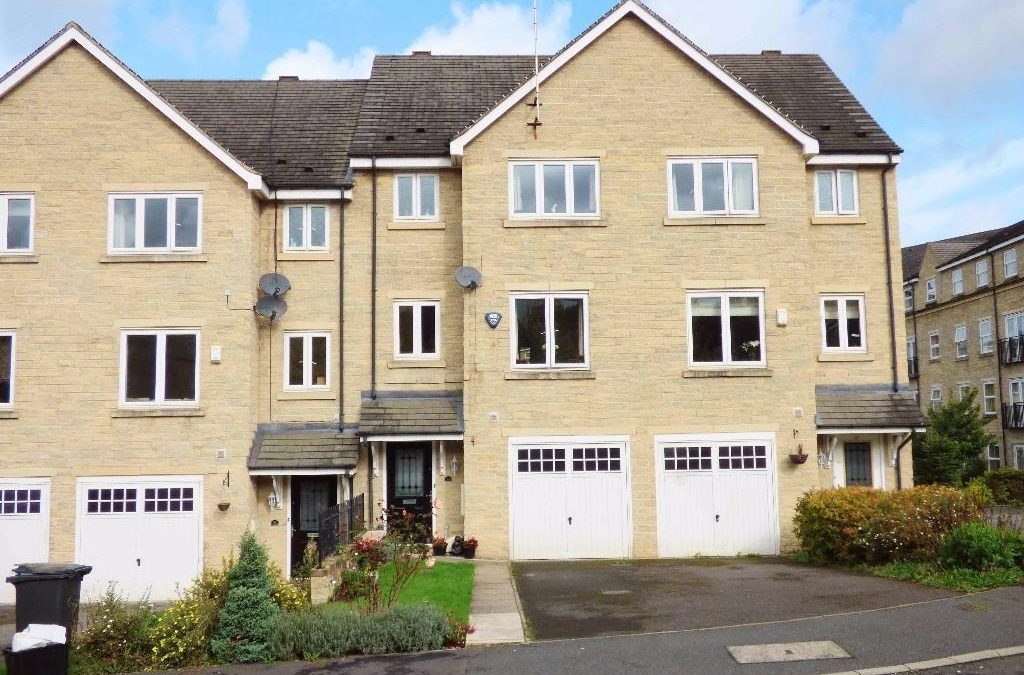 Axminster Drive, Bailiff Bridge, Brighouse